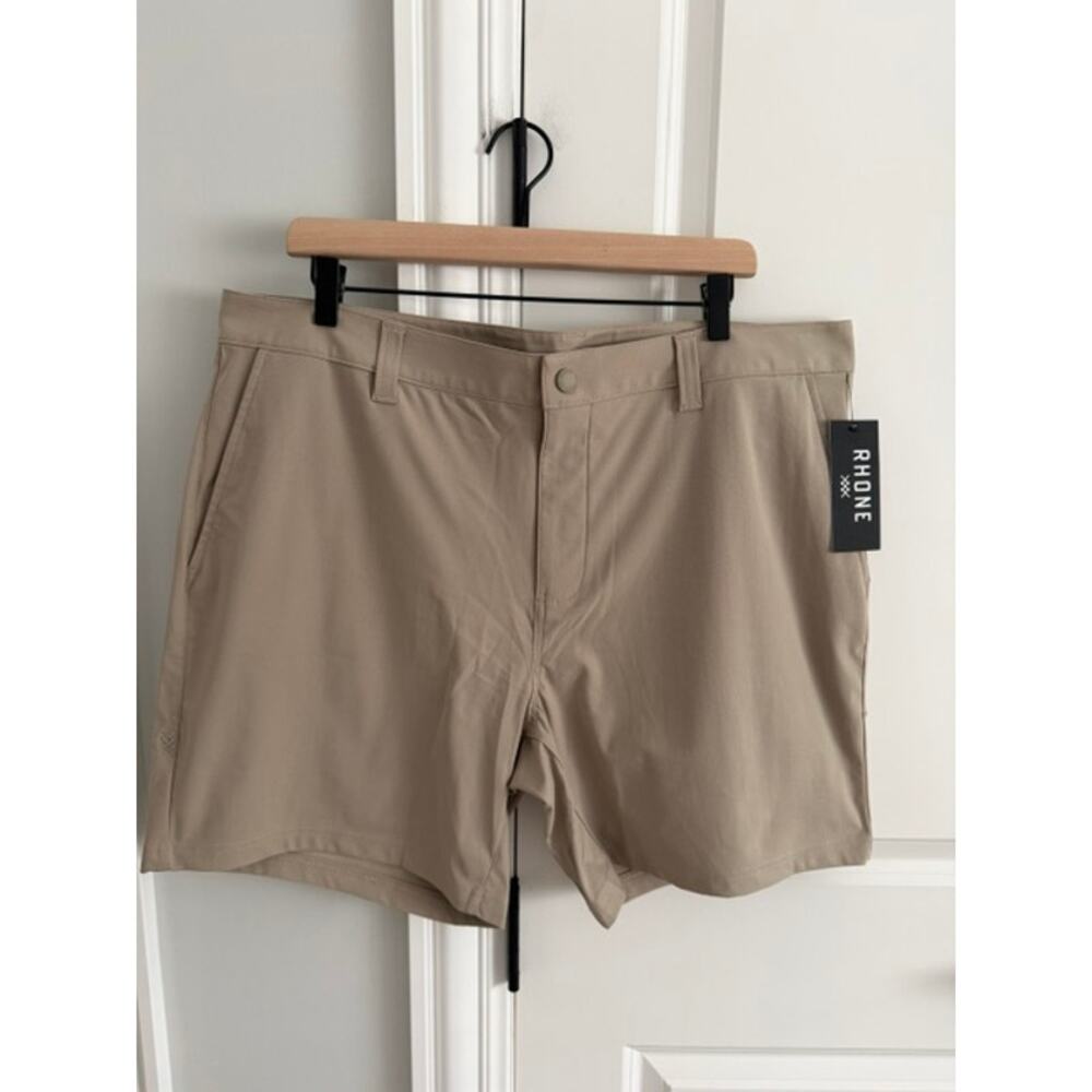 Rhone NWT Commuter Short 7" Size 38 Men's Khaki - Picture 3 of 10
